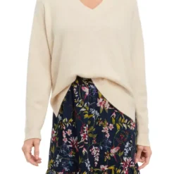 Buy 😀 Biltmore® Women's Long Sleeve V-Neck Cashmere Sweater ✨ -Gleam Hearth Sales Belk 354