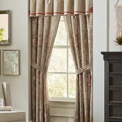 Brand new 🛒 Biltmore® Perennial Coordinating Valance ⭐